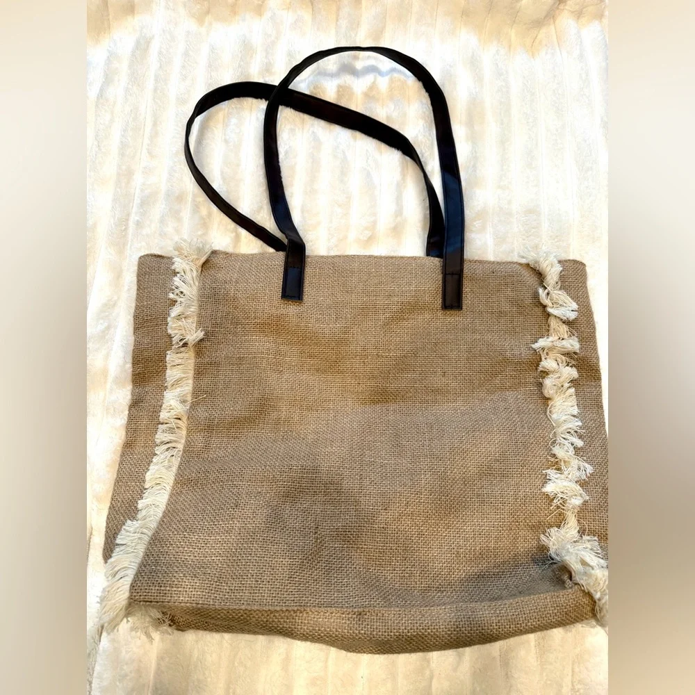 NWOT Hakuna Matata Tan and Black Canvas Tote Bag - Picture 2 of 5